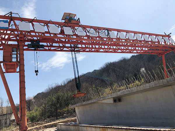龍門吊生產(chǎn)廠家